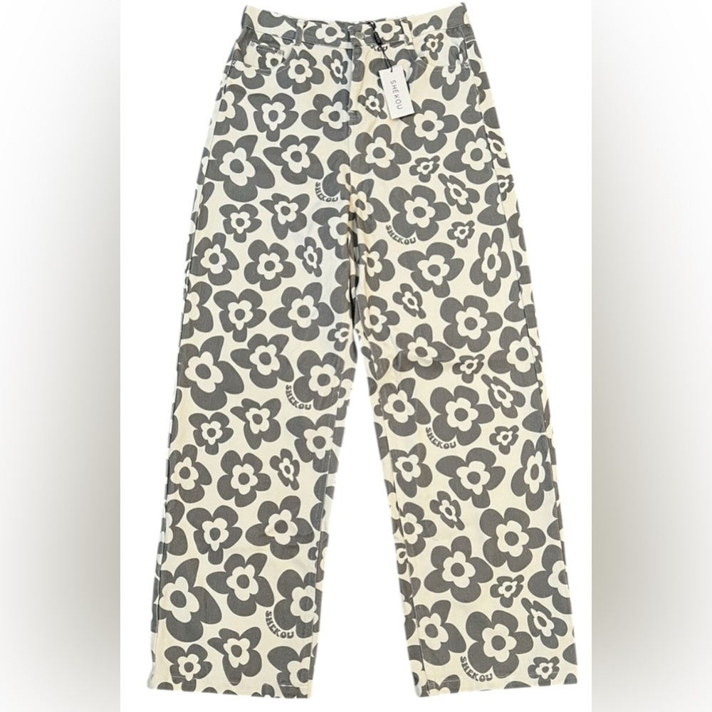NWOT Shekou Green/ Cream Floral Wide Leg Denim Pants